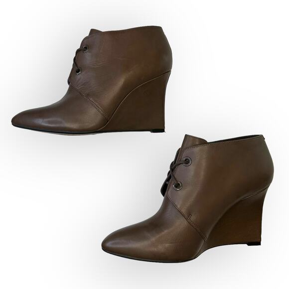 Clarks Women's Kelbrook Azizi Lace-Up Leather Ankle Boot 9M Taupe brown Leather - Picture 4 of 12